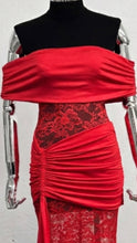 Load image into Gallery viewer, Kiss me lace dress - Black
