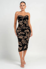 Load image into Gallery viewer, Jenny ruching midi dress - Black
