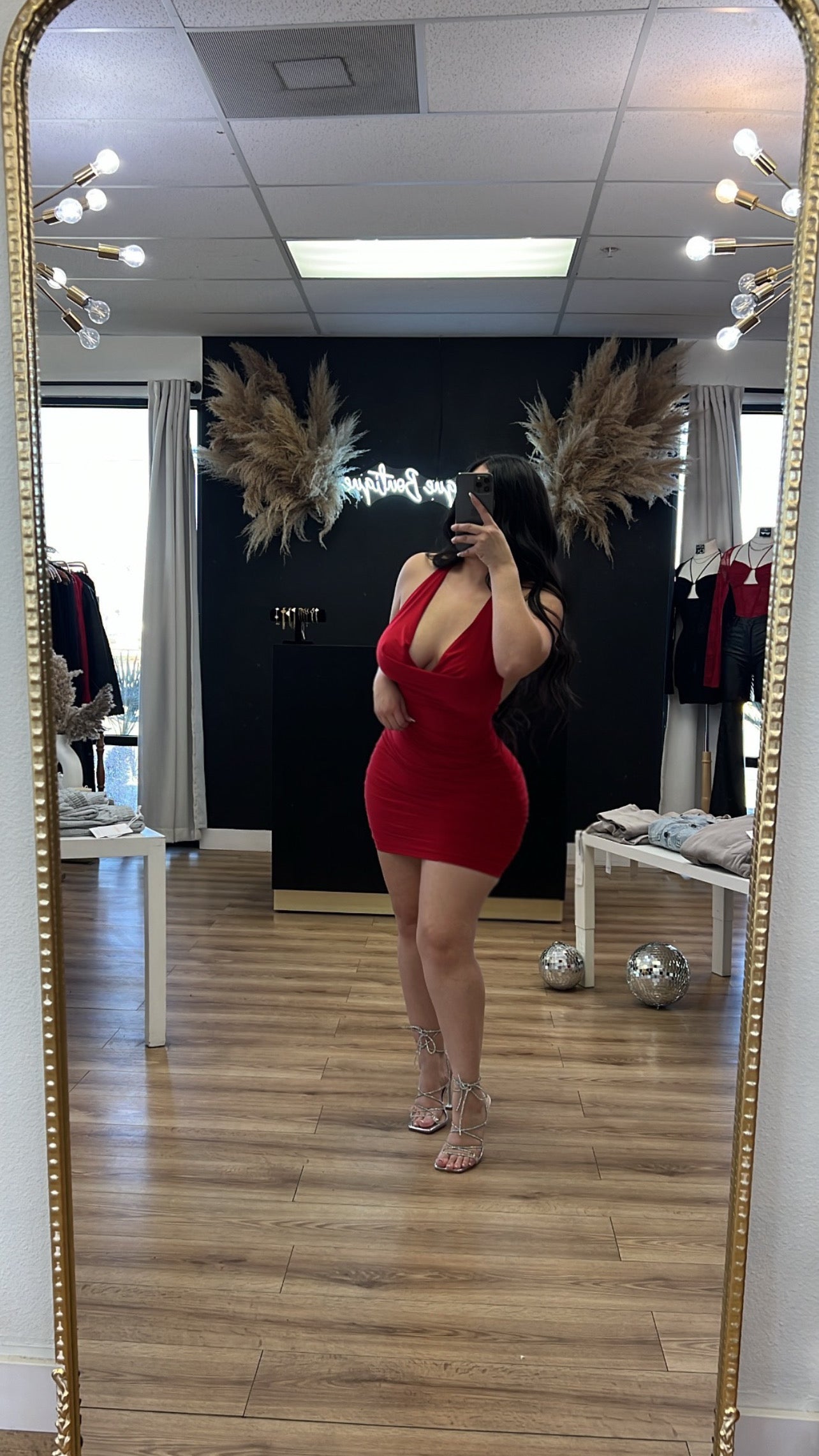 Perfect mini open back dress - red