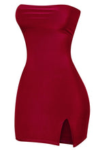 Load image into Gallery viewer, Julie strapless double layered dress - burgundy
