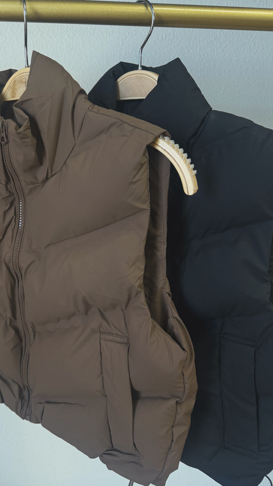 Fall season puffer vest