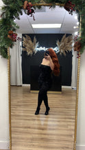 Load image into Gallery viewer, Rooftop date sequin dress - Black
