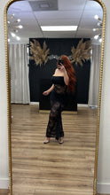 Load image into Gallery viewer, Kiss me lace dress - Black
