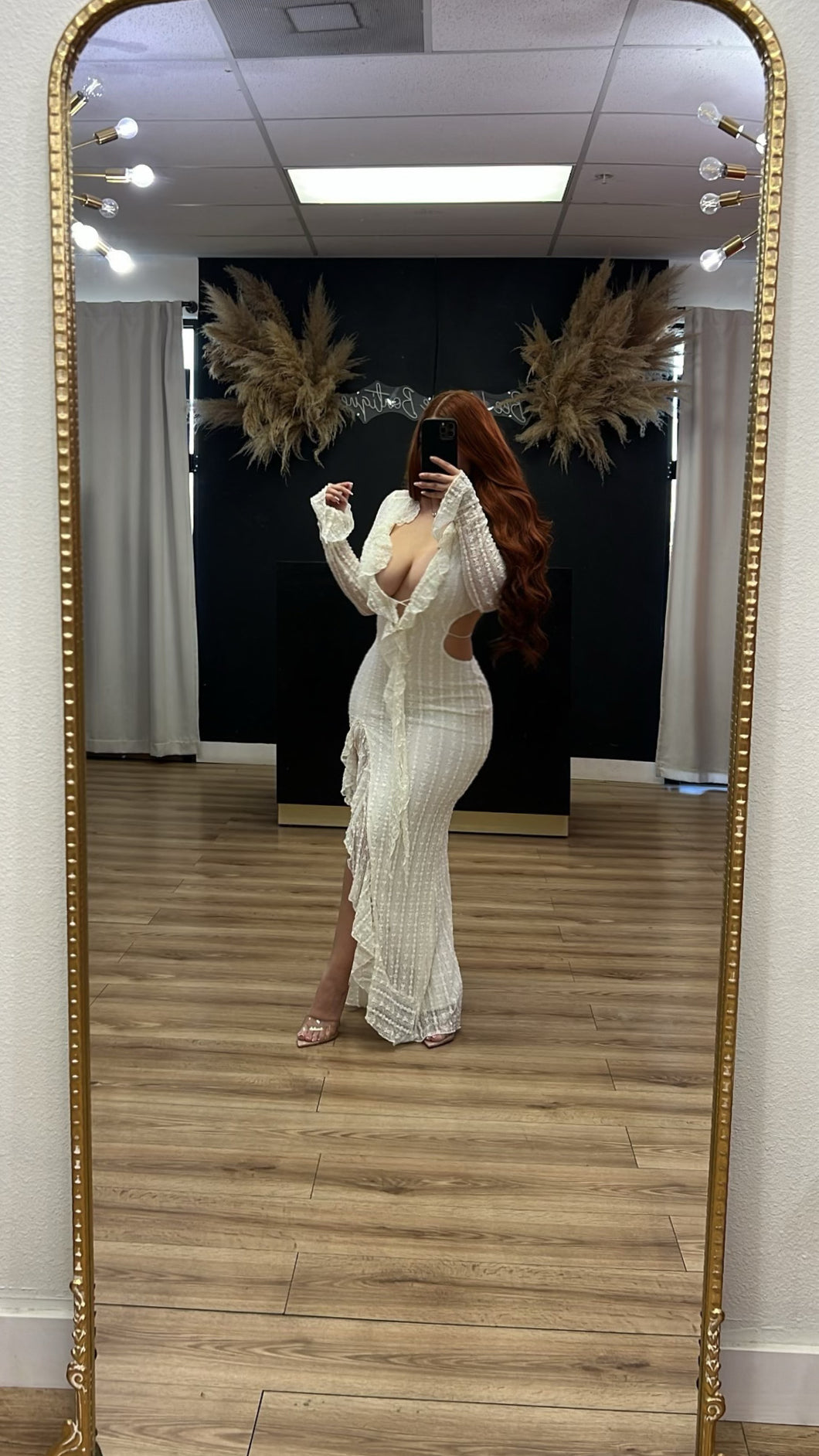 cream lace country dress Viper | Cream Lace Long-Sleeve Maxi Dress