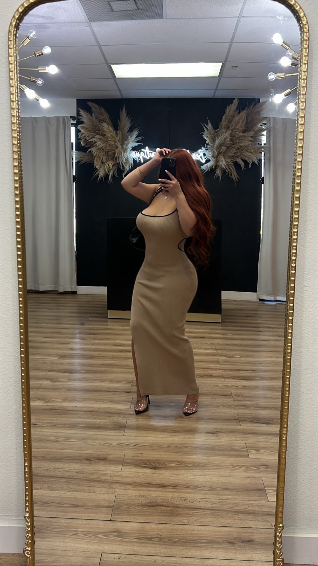 Vanessa open back dress - Taupe