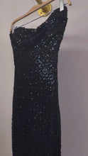 Load and play video in Gallery viewer, La Rochette beaded dress - Black
